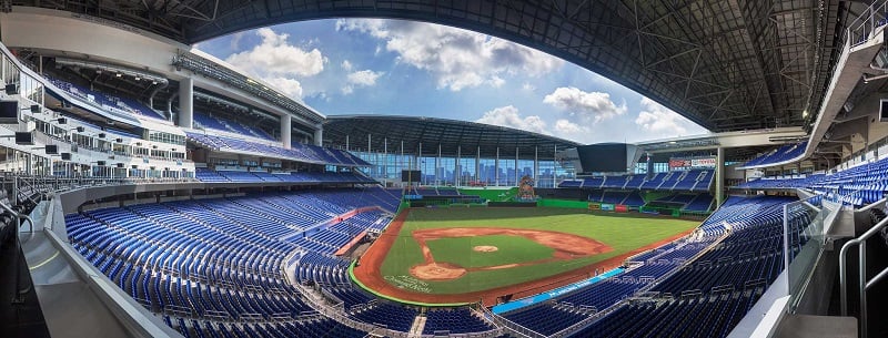 Estádio de Beisebol Marlins Park em Miami