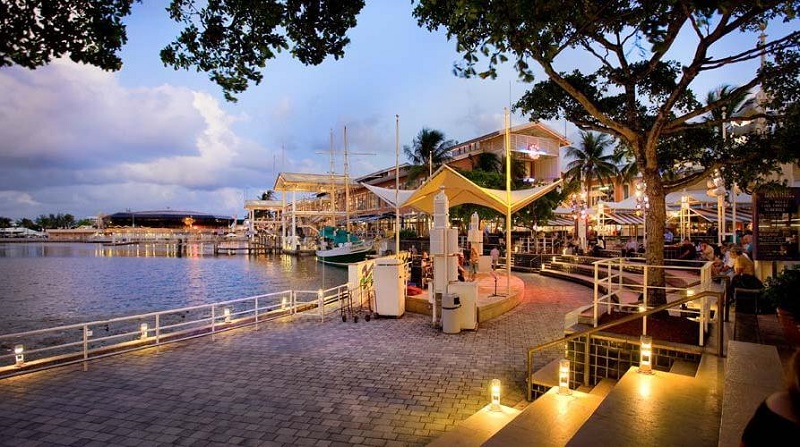 Bayside Marketplace para curtir a noite em Miami 