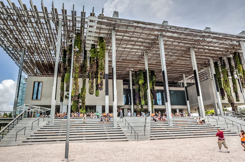 Museu Pérez Art Museum em uma viagem sozinho em Miami